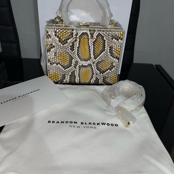 Brandon Blackwood Yellow Spotted Snakeskin Kendrick Trunk - Picture 9 of 10